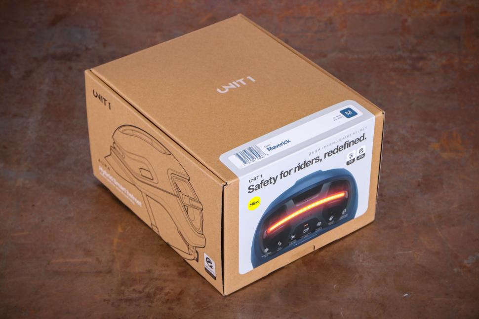 2025 Unit 1 AURA Mips Maverick boxed