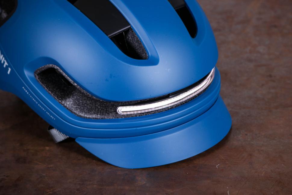 2025 Unit 1 AURA Mips Maverick front light
