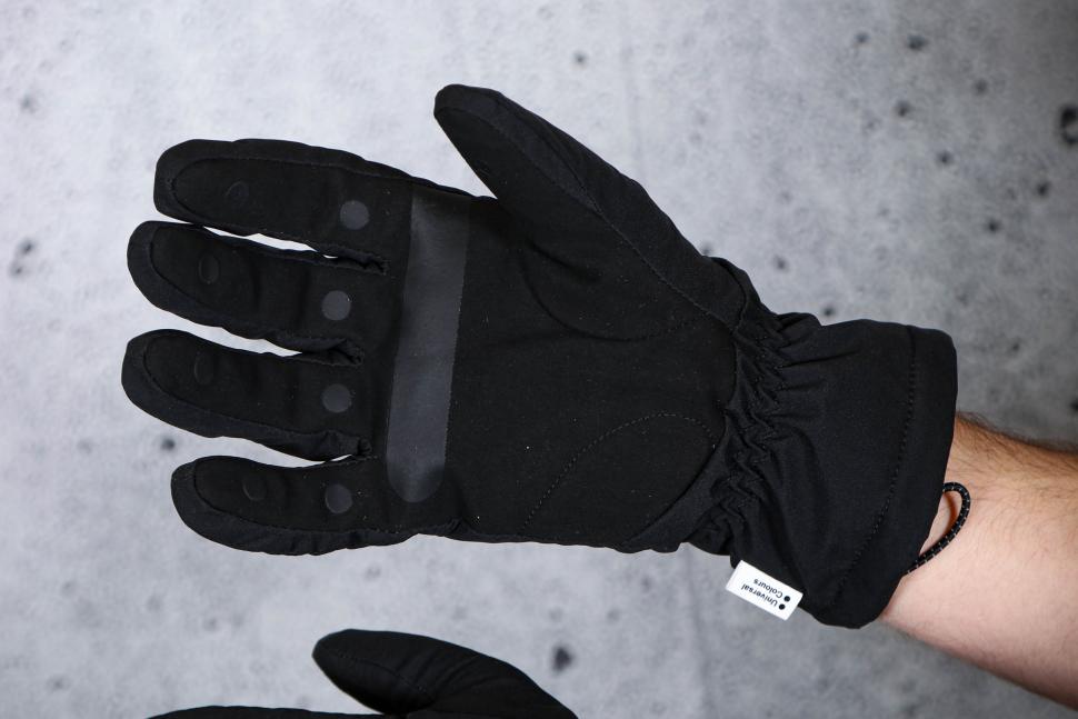 2025 Universal Colours Deep Winter Gloves - palm.jpg