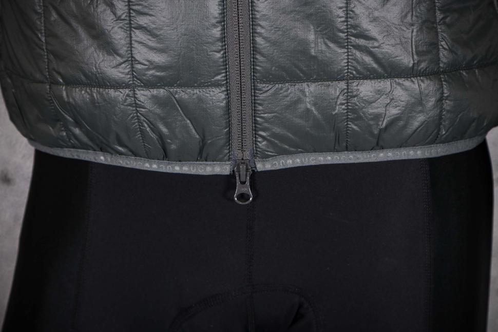 2025 Universal Colours Unisex Insulated Packable Jacket - hem.jpg