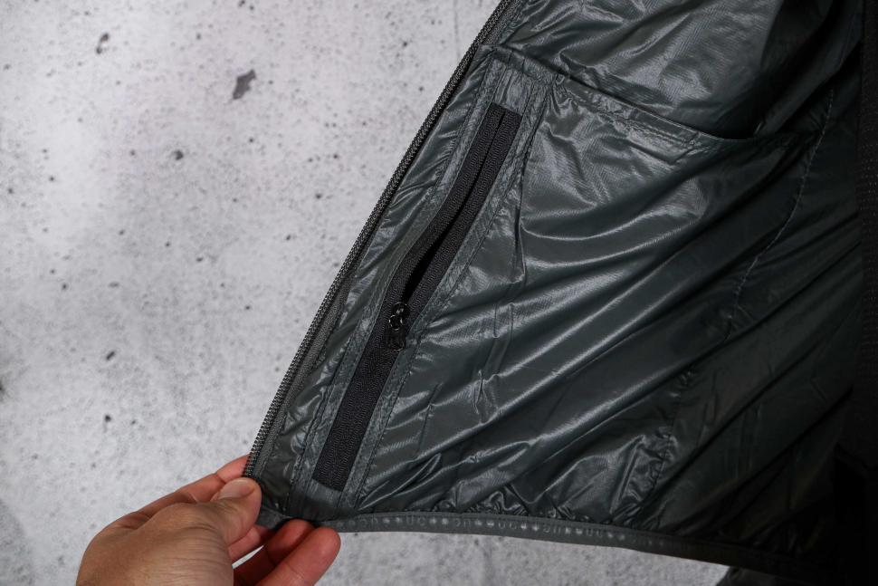 2025 Universal Colours Unisex Insulated Packable Jacket - inside pocket.jpg