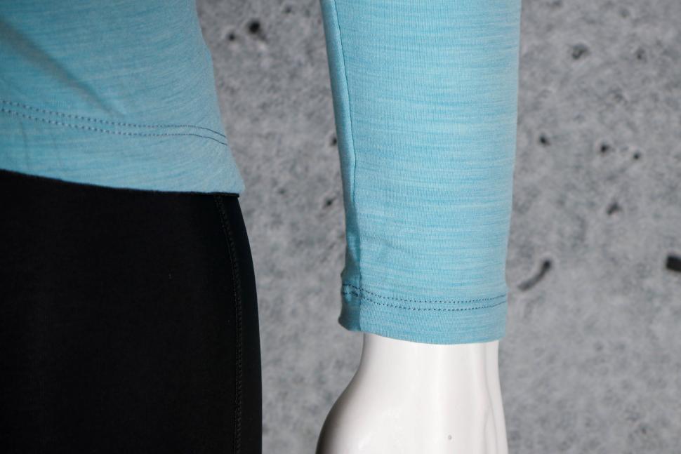 2025 Velocio Men Luxe Merino Long Sleeve jersey - cuff.jpg