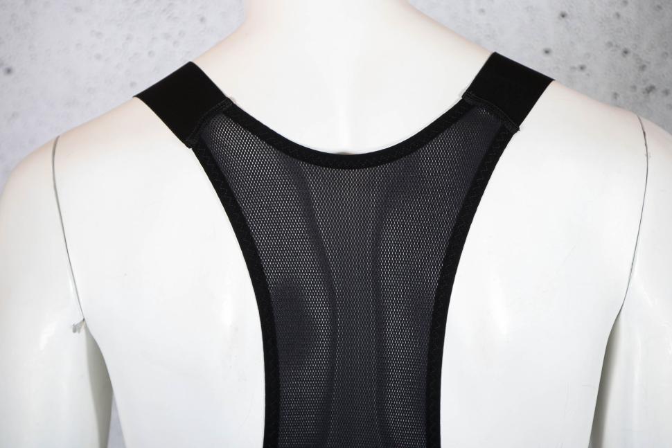2025 Velocio Men Luxe Thermal Bib Tight - straps back detail 2.jpg
