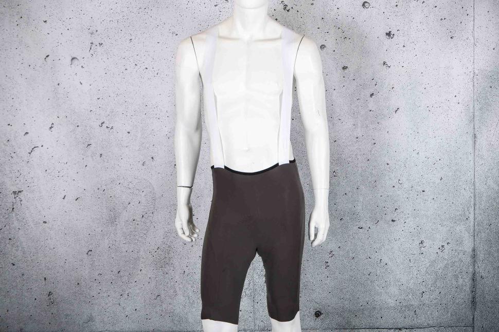 2025 Velocio Men's LUXE Bib Short.jpg