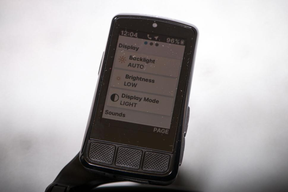 2025 Wahoo ELEMNT BOLT 3 GPS Bike Computer - screen settings.jpg