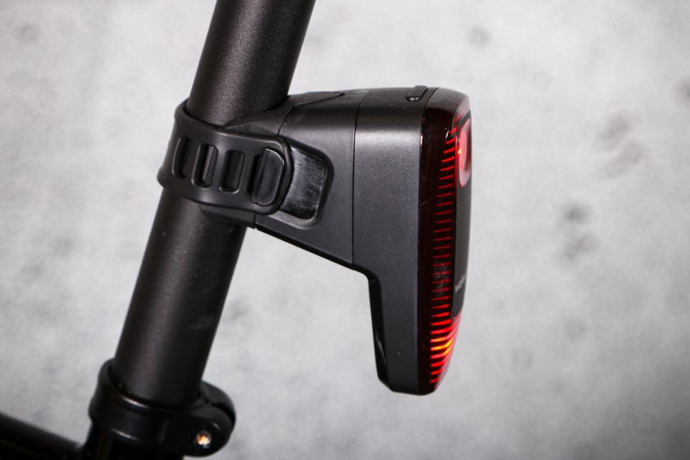2025 Wahoo TRACKR RADAR - side.jpg