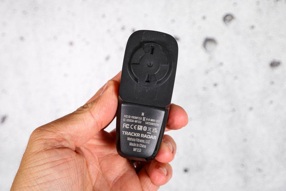 2025 Wahoo TRACKR RADAR - unit rear.jpg