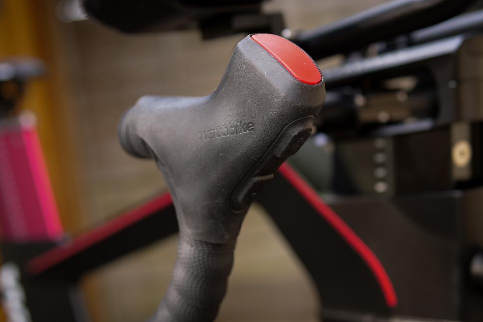 2025 Wattbike Atom - lever.jpg