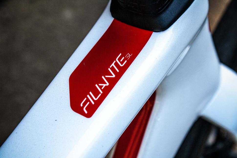 2025 Wilier Filante SL Ultegra Di2 - top tube detail.jpg