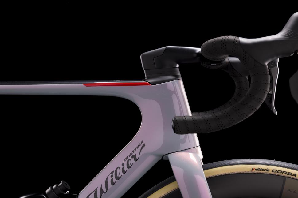2025 Wilier Filante SLR ID2 studio front end