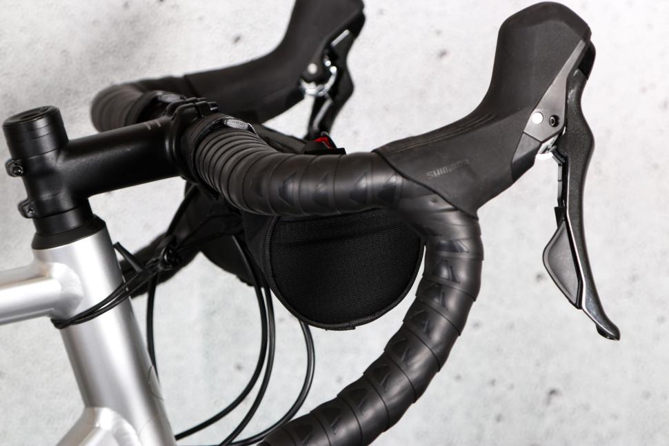 2025 Zefal Z Adventure F1 Handlebar Bag - from side.jpg