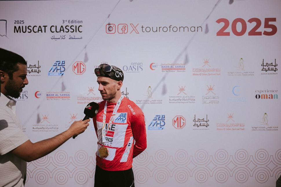 Adam Yates, 2025 Tour of Oman (A.S.O./Oman Cycling Association/Pauline Ballet)