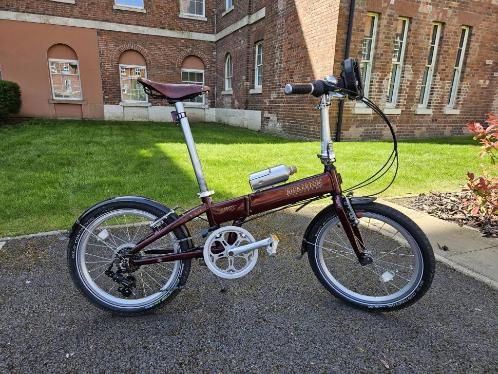 Hiplok D1000 + bracket on Bickerton bike 1