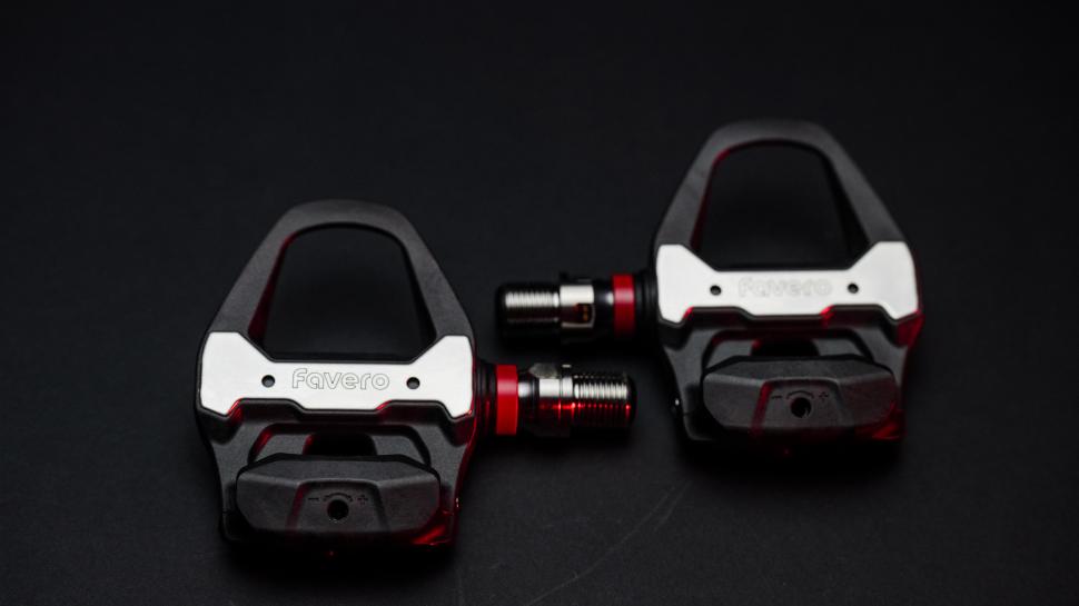 Favero Assioma PRO RS pedals studio 2