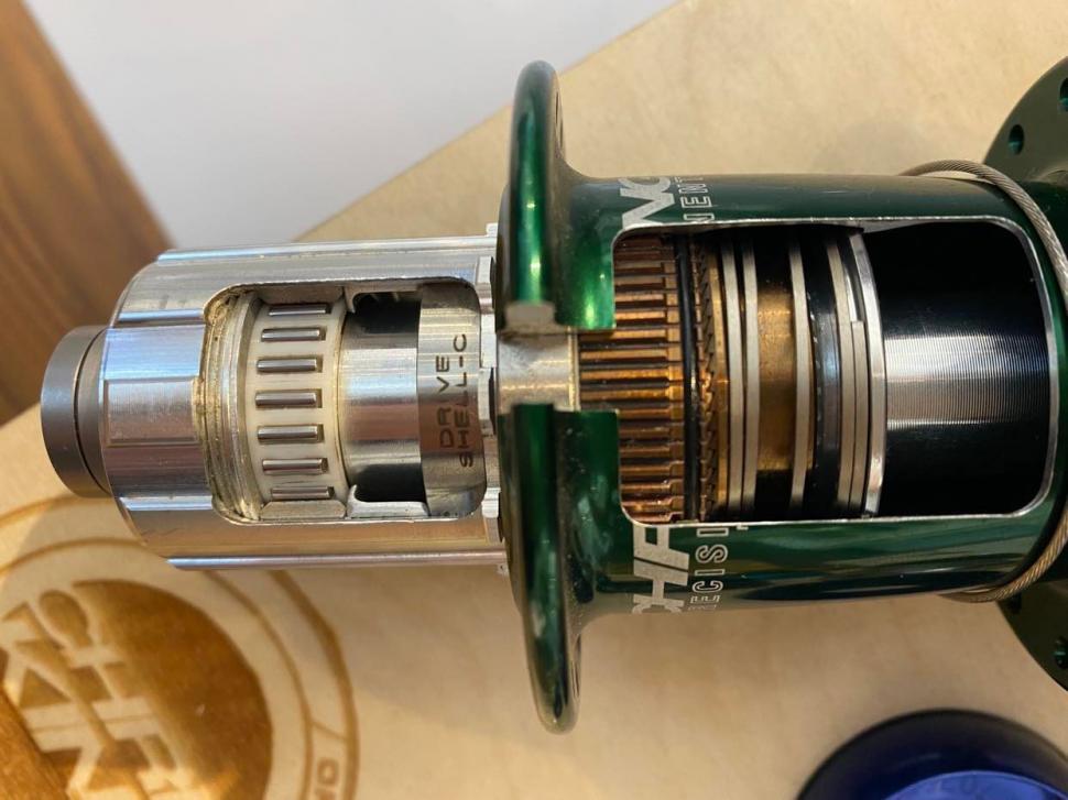 2022 Chris King hub inside cut open