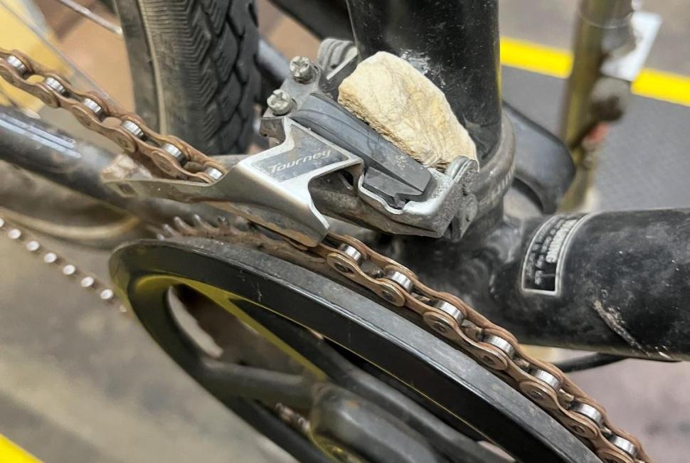 Reddit front derailleur "hack"