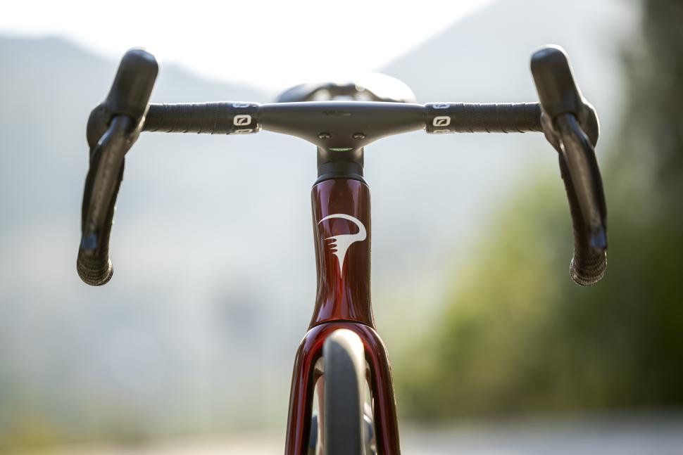 2025 Pinarello Dogma F front end