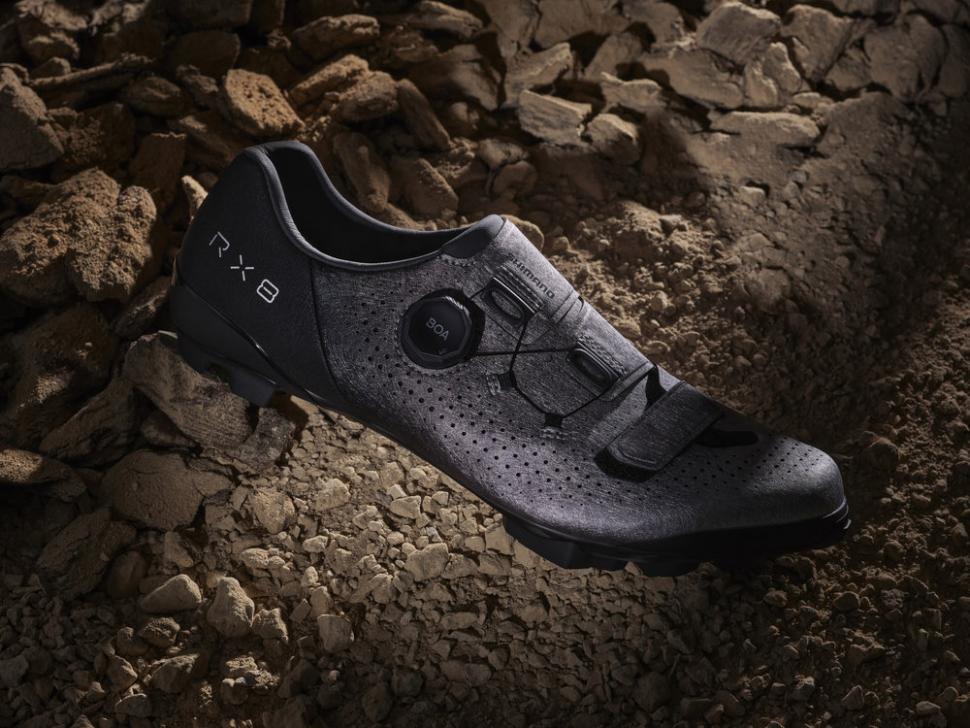 2023 Shimano RX8 gravel shoes black hero