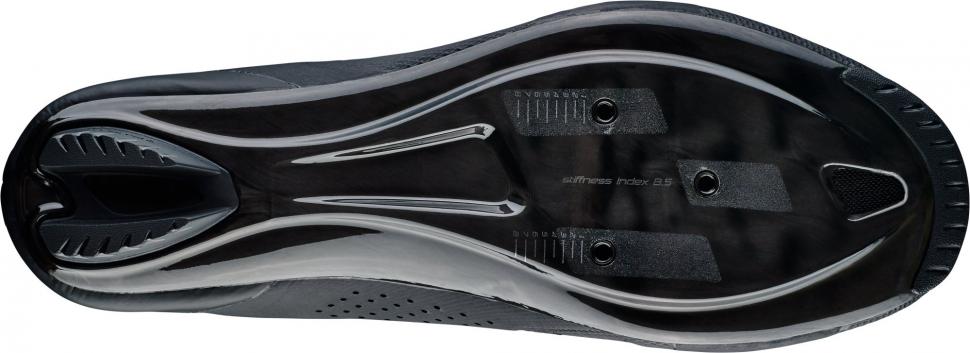 61018-204_SHOE_TORCH-3-0-RD_BLK_BOTTOM.jpg
