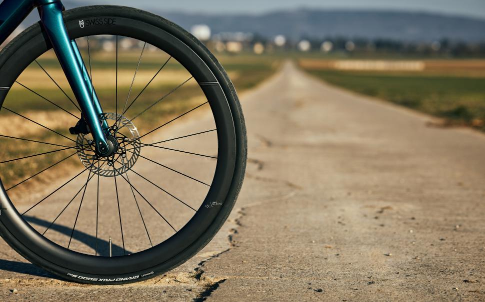 2022 Swiss Side Hadron2 All-Road wheelset Isaak Papadopoulos 2