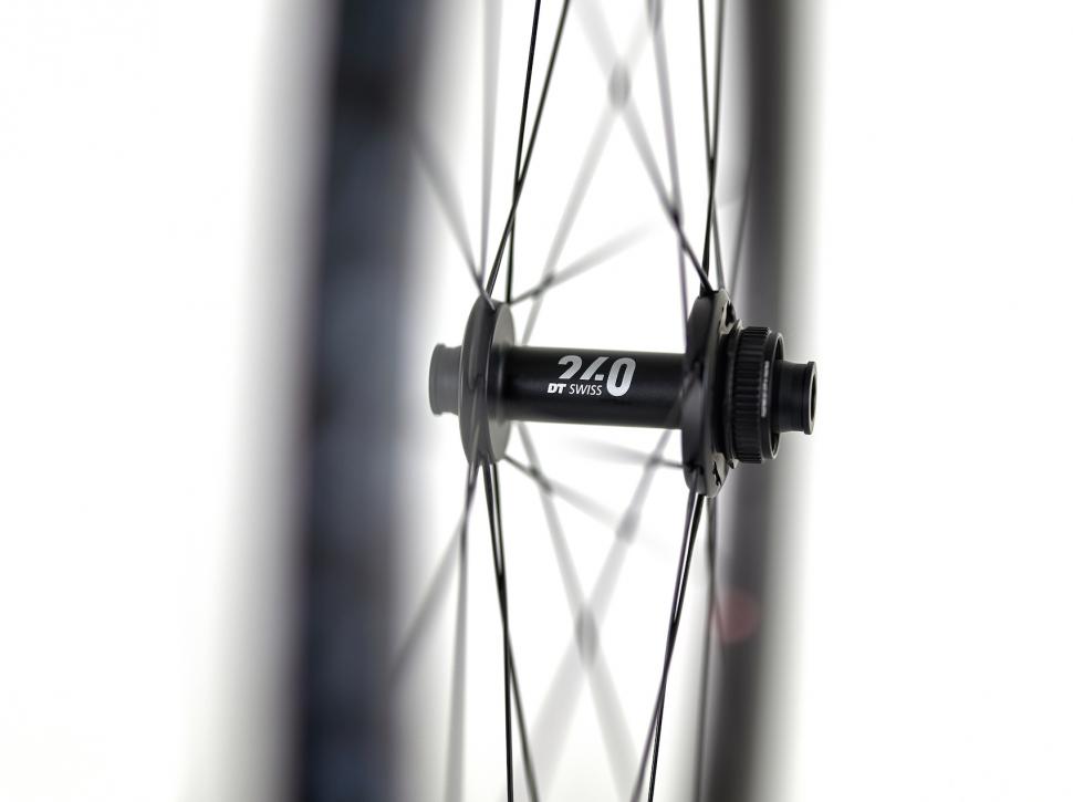 2022 Swiss Side Hadron2 All-Road wheelset hub 2
