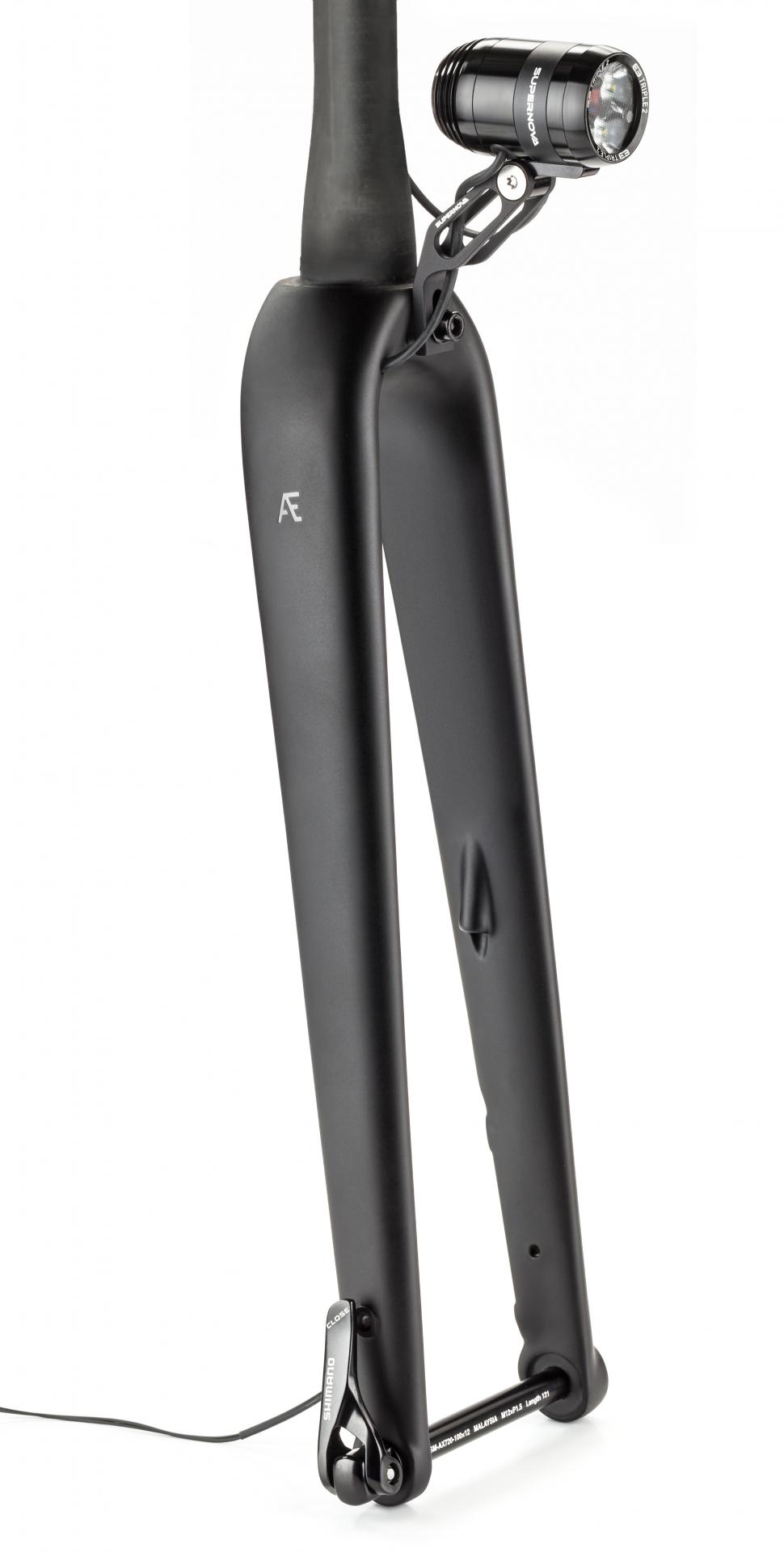 AR Dynamo Disc fork 1