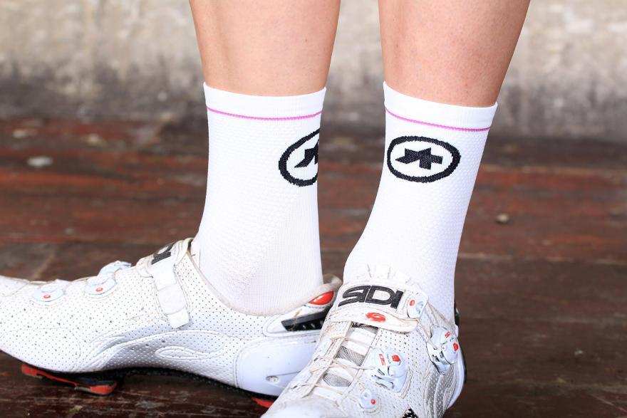 assos-equipesocksevo7.jpg