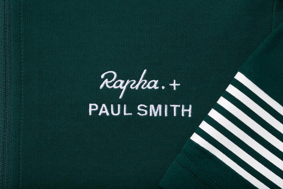 AUL01XX_DKG_H1-19_RCC x Paul Smith Classic Jersey_Macro-Detail_1
