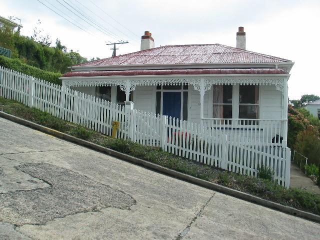 Baldwin Street, New Zealand (public domain)