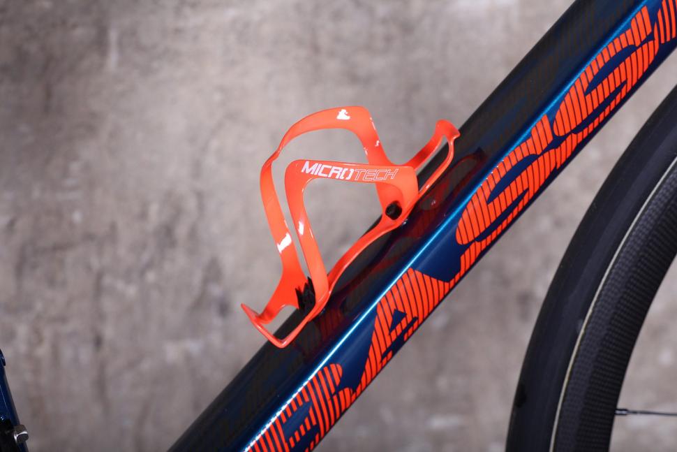 Basso Diamante SV - cage.jpg