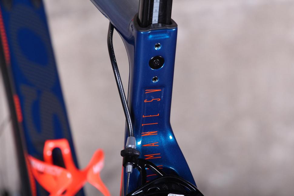 Basso Diamante SV - post clamp.jpg