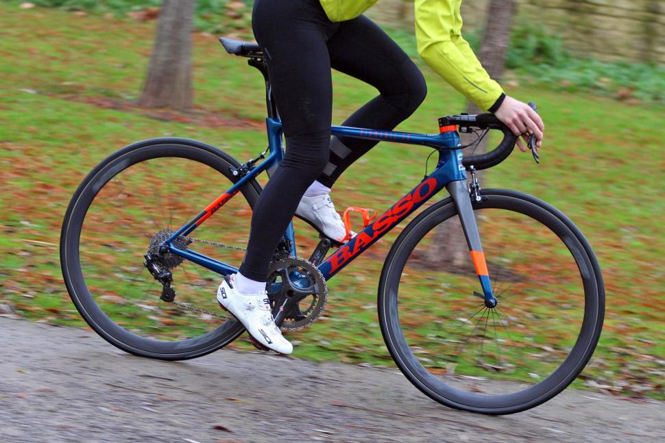 Basso Diamante SV - riding 3.jpg