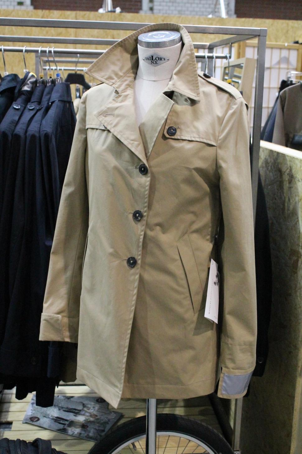 Berliner Fahrradschau 2016 clothing - 17.jpg