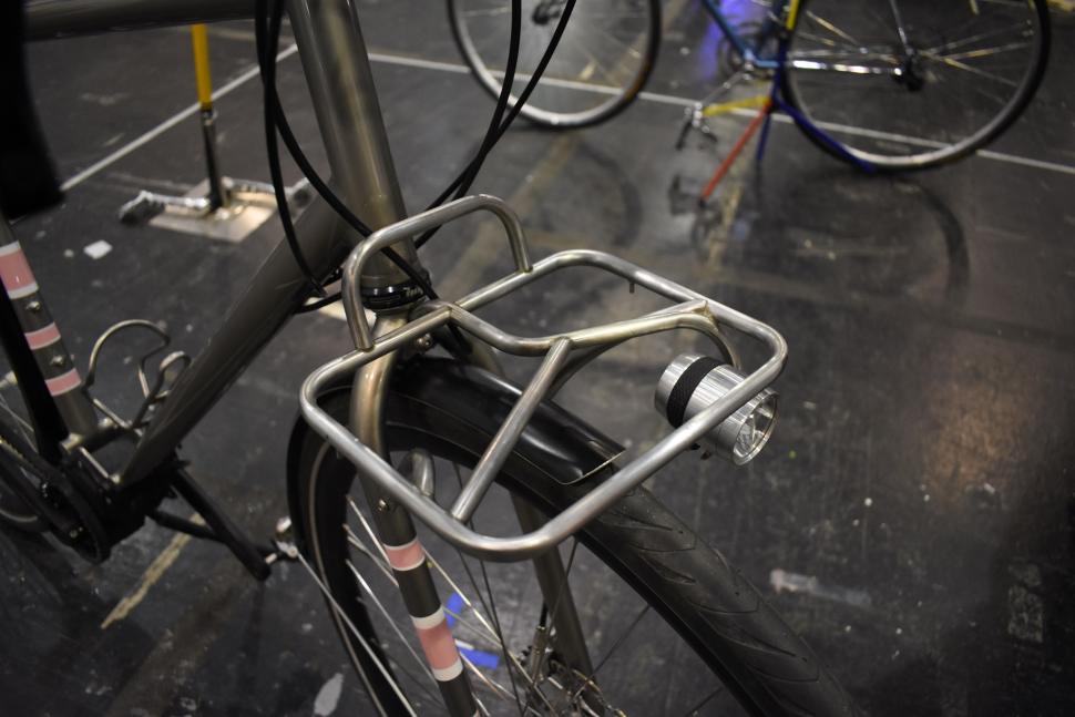 Bespoked 2021 - Fahrradbau Stolz Pannier racks and stem made by FS 2.jpg