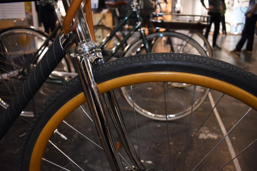 Bespoked 2021 - Maison  Tamboite Wood rim.jpg