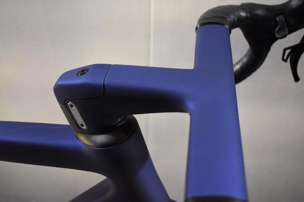 Bespoked 2021 - NEW Spoon CF besoke frame size detail 1.jpg