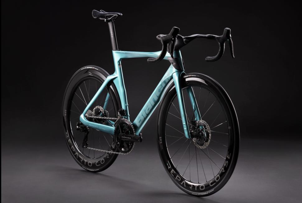 Bianchi Oltre special colourway 20246