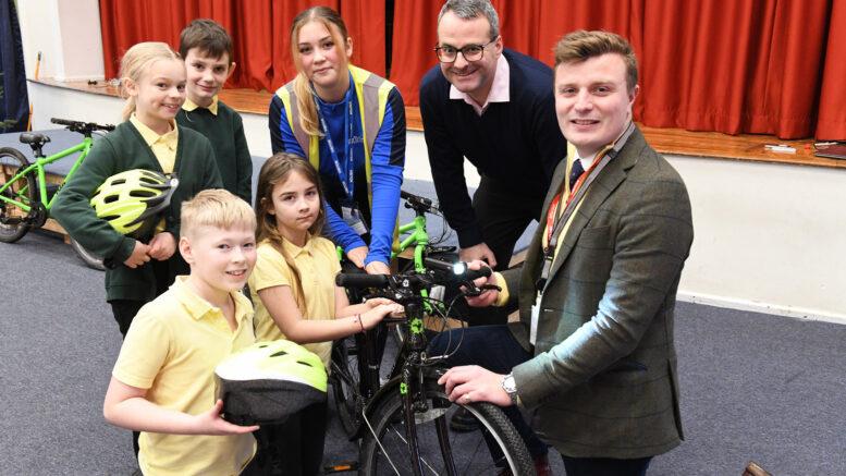 Bike Lights for Dark Nights initiaitive (Credit- Hull County Council) 