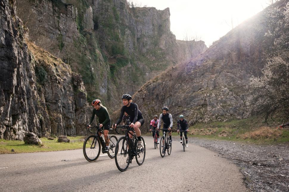 Bikmo partners with Quotezone/cyclists Cheddar Gorge(via Bikmo)