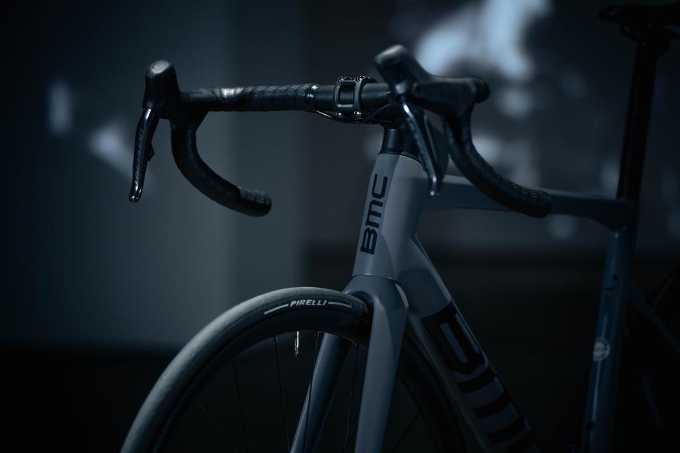 2025 BMC Teammachine SLR Two integration