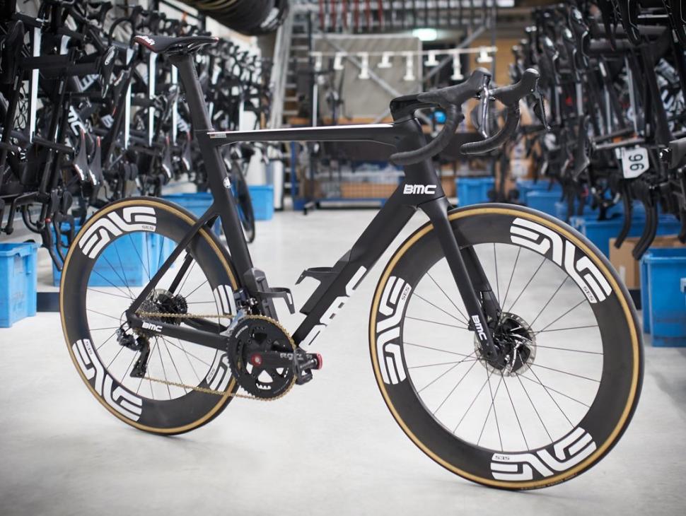 bmc ntt pro cycling team bikes7