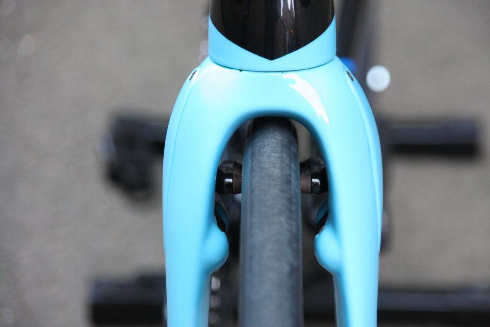 Boardman 2016 launch - Boardman Elite Air 9.4 - hiddeb brake.jpg
