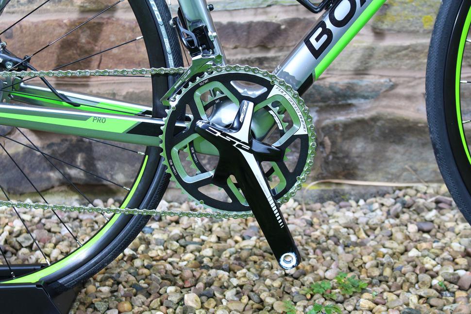 Boardman Road Pro Carbon - chainset.jpg