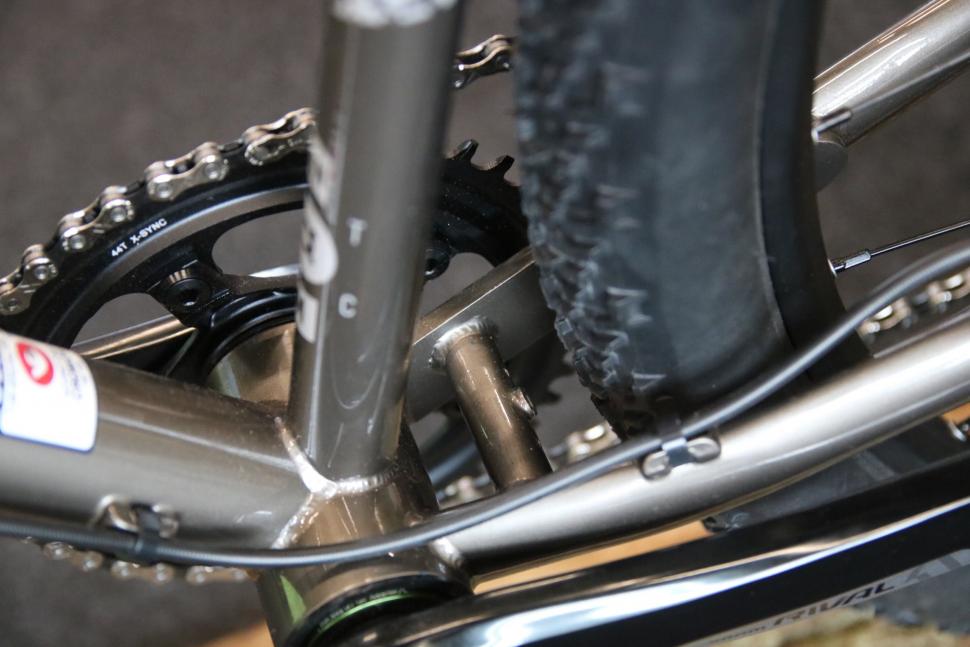 Bombtrack Hook EXT - 13.jpg