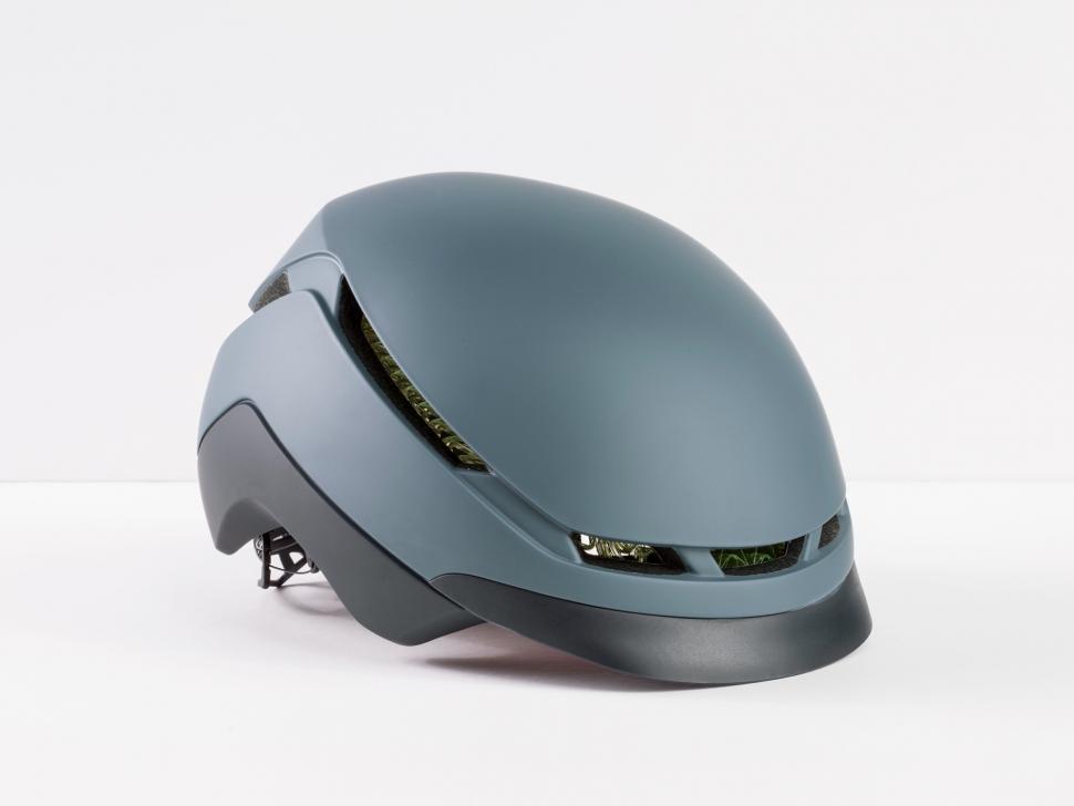 BontragerChargeWaveCelHelmetCE_25370_C_Primary.jpg