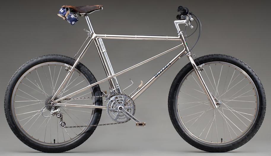 Breezer mountain bike (@Charlie Kelly).jpg
