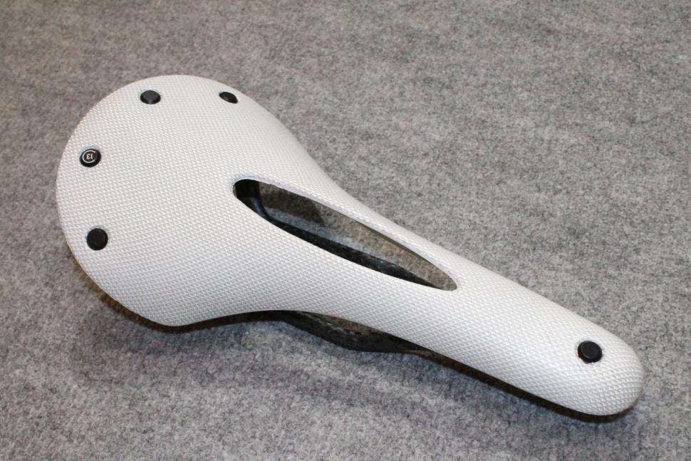 Brooks Cambium C13 Carved white - 1.jpg