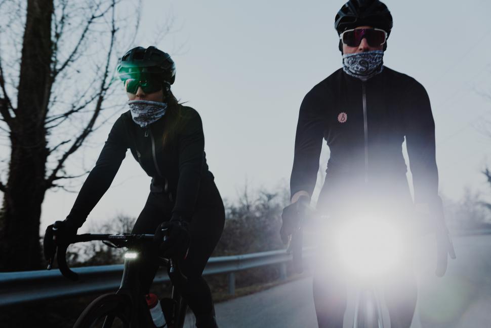 BYB Tech Focus light two riders