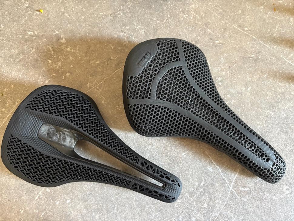 Cadex Amp & Fizik Aliante top down.jpg