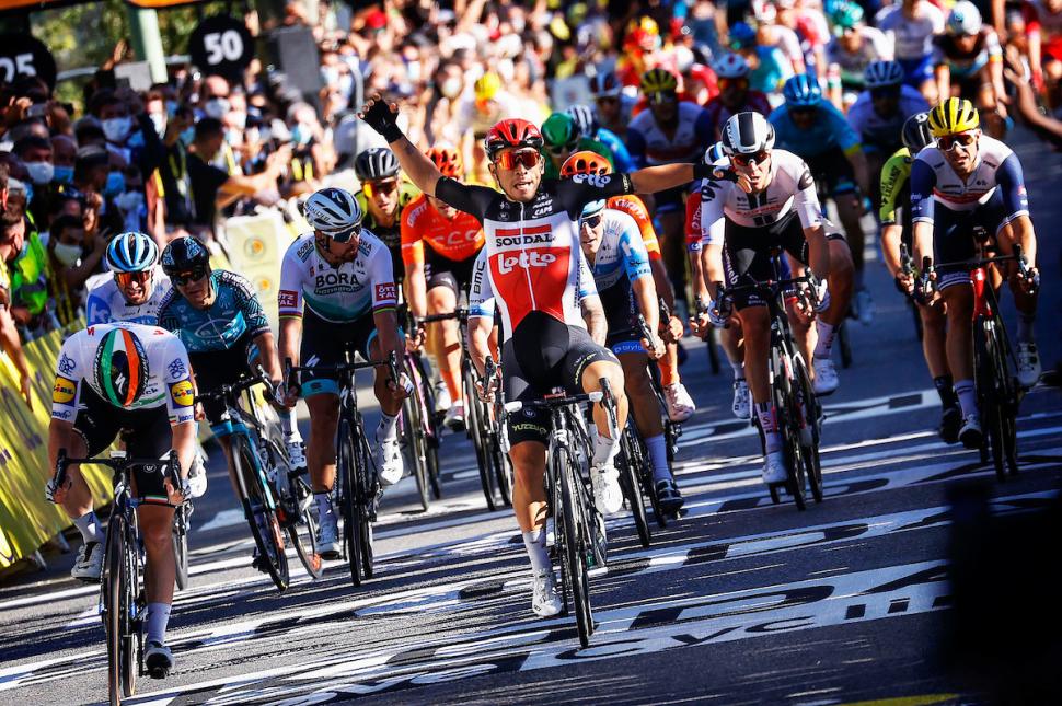 Caleb Ewan wins 2020 Tour de France Stage 3 &copy; CorVos/SWpix.com_